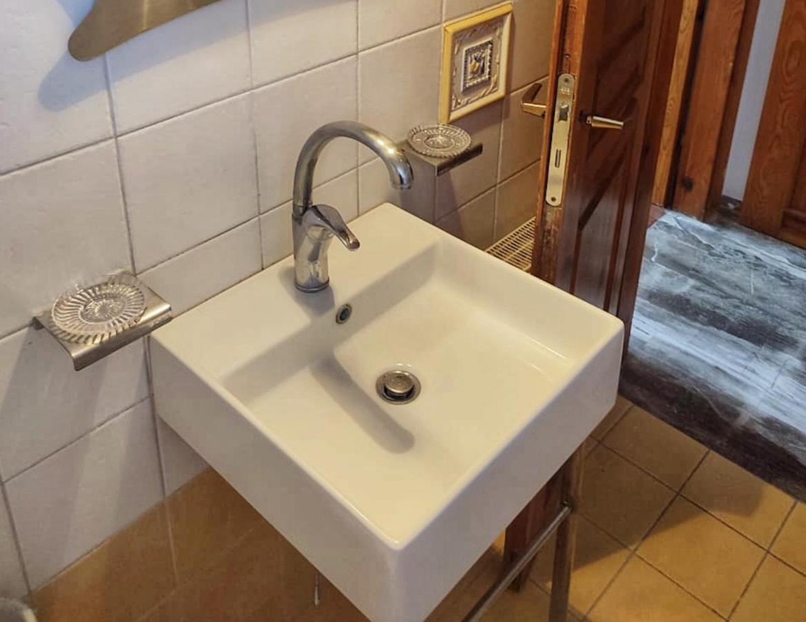 Lauren'S Charm Town Apartment Lefkada City Екстер'єр фото