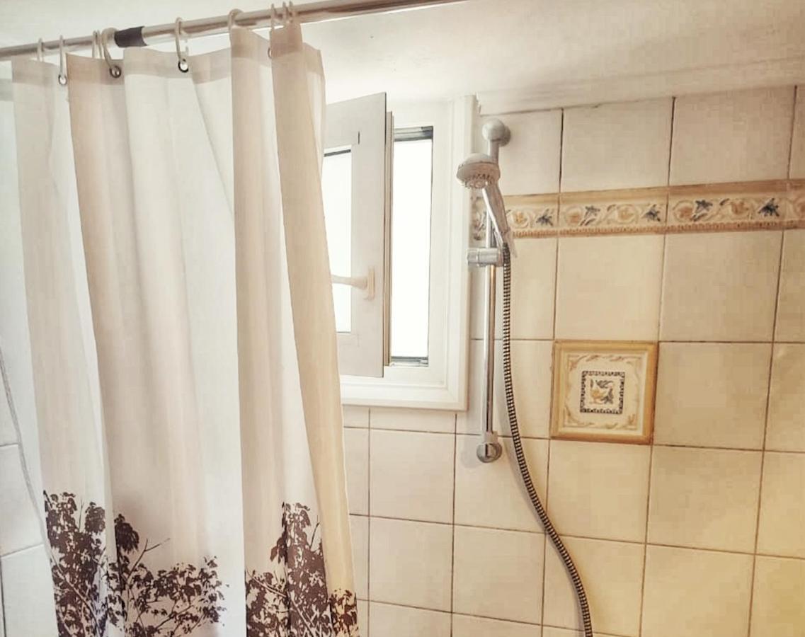 Lauren'S Charm Town Apartment Lefkada City Екстер'єр фото